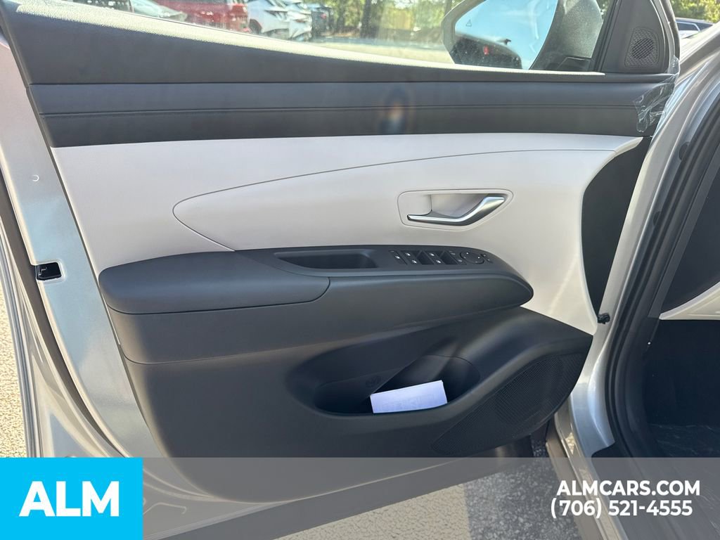 Used 2025 Hyundai Tucson SEL image 11