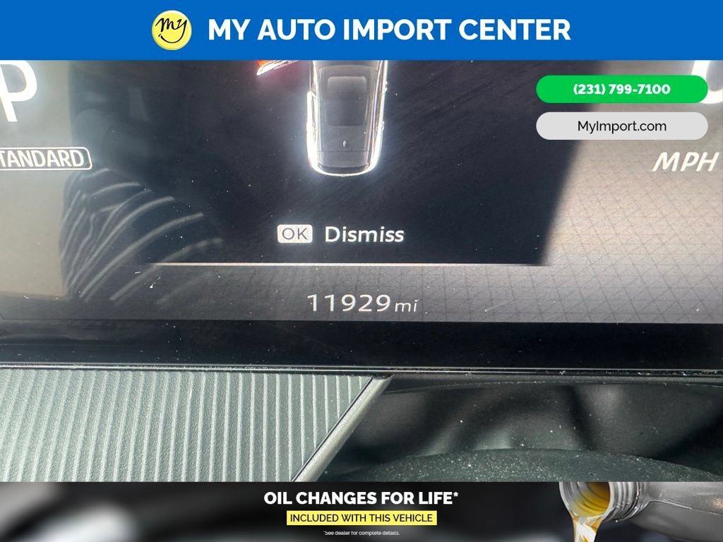 Used 2025 Nissan Murano SV AWD/4WD image 21