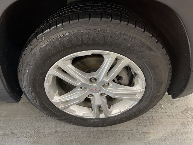 Used 2021 GMC Terrain SLE w/ LPO, Floor Liner Package image 7