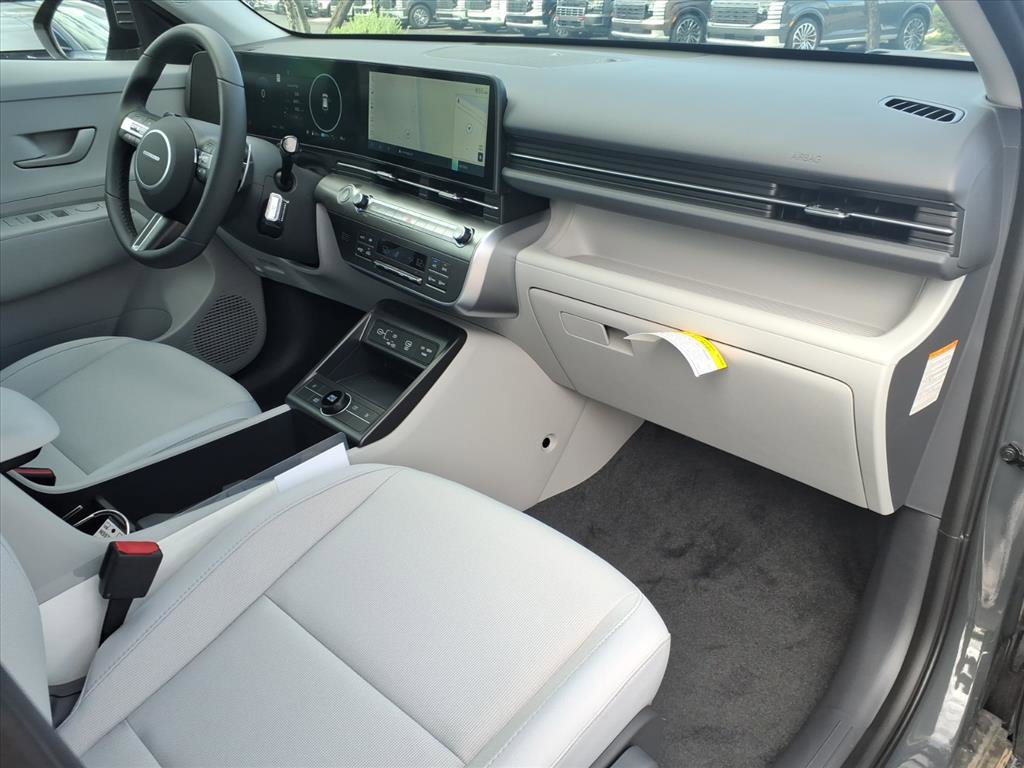 New 2025 Hyundai Kona SEL image 6