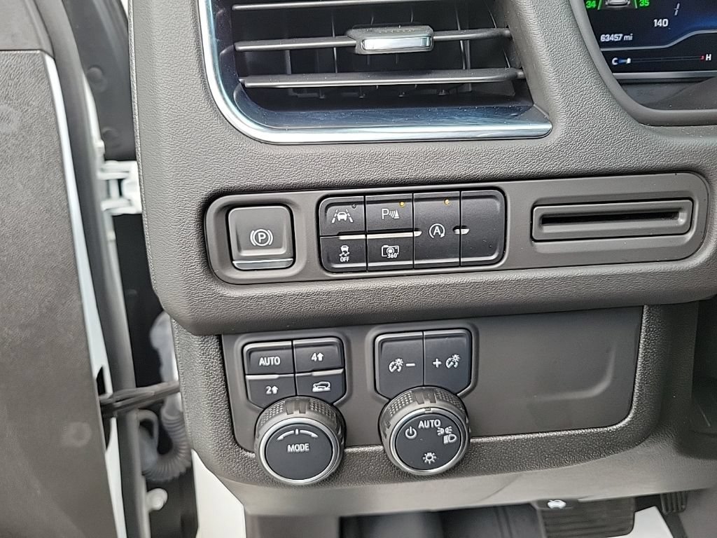 Used 2023 Chevrolet Tahoe RST w/ Luxury Package AWD/4WD image 14