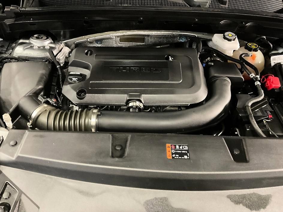 Used 2023 Buick Envision Avenir image 7