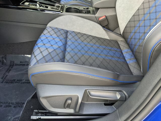 New 2026 Volkswagen Golf w/ Euro Style Package AWD/4WD image 19