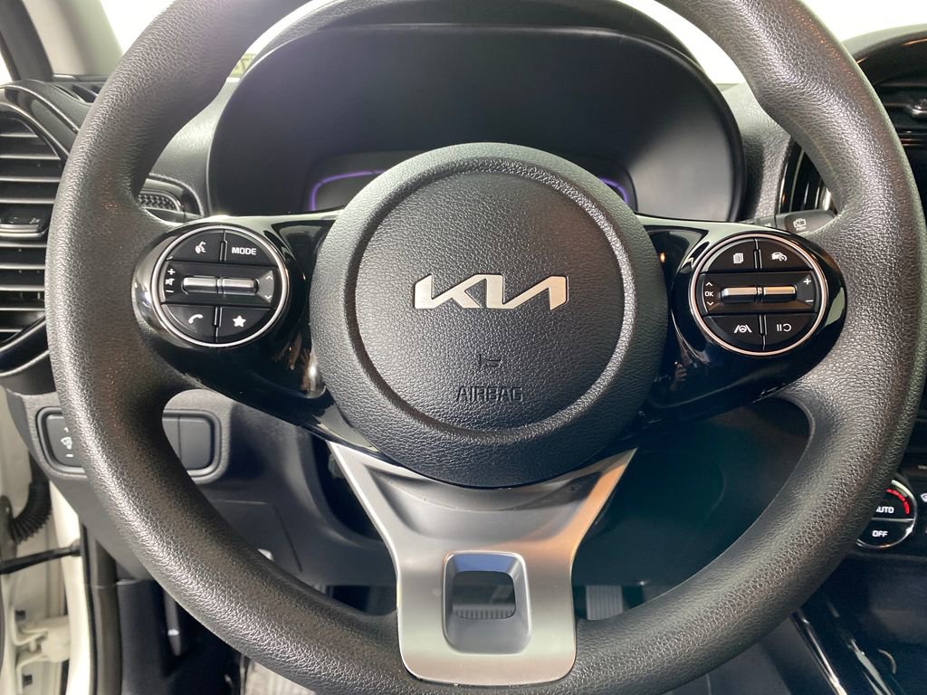 Certified 2023 Kia Soul S image 13