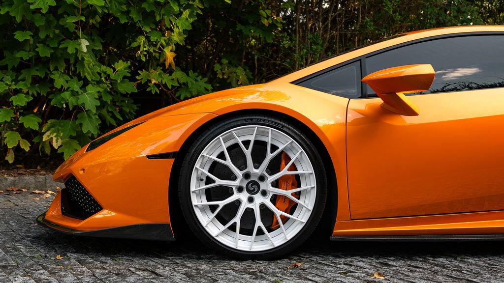 Used 2015 Lamborghini Huracan LP 610-4 image 8