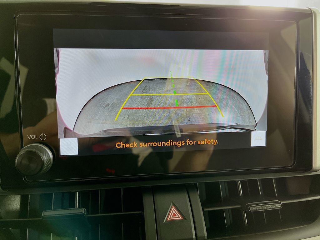 Used 2025 Toyota RAV4 XLE w/ Convenience Package FWD image 19