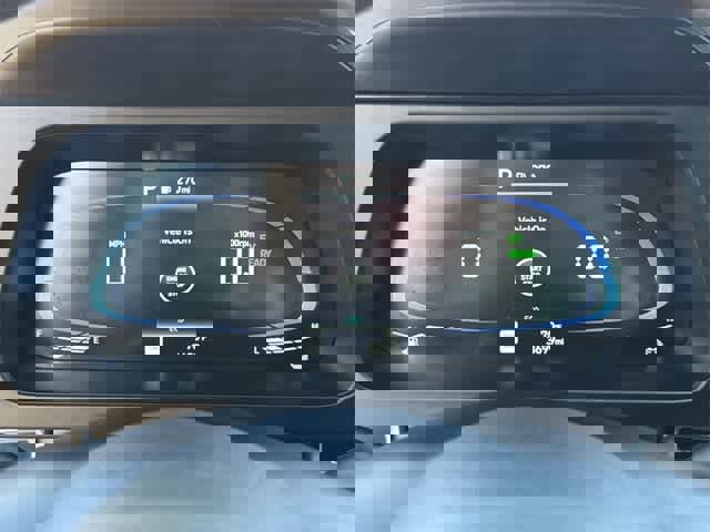 Certified 2025 Hyundai Elantra Blue image 24