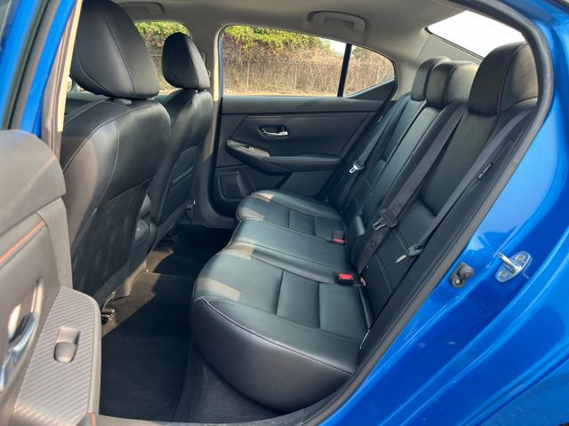 Used 2022 Nissan Sentra SR w/ SR Premium Package FWD image 14