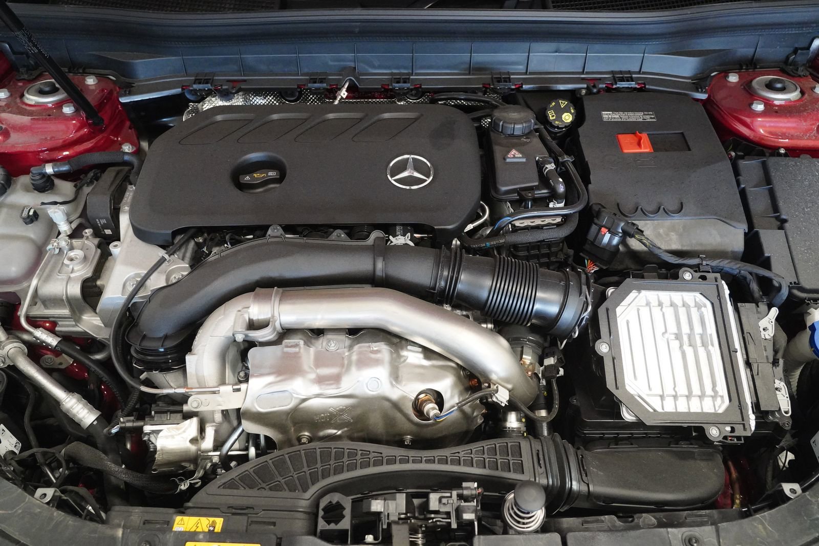 New 2026 Mercedes-Benz GLB 250 4MATIC image 32