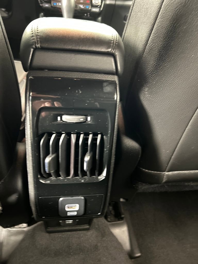 Used 2024 Jeep Compass Trailhawk image 19