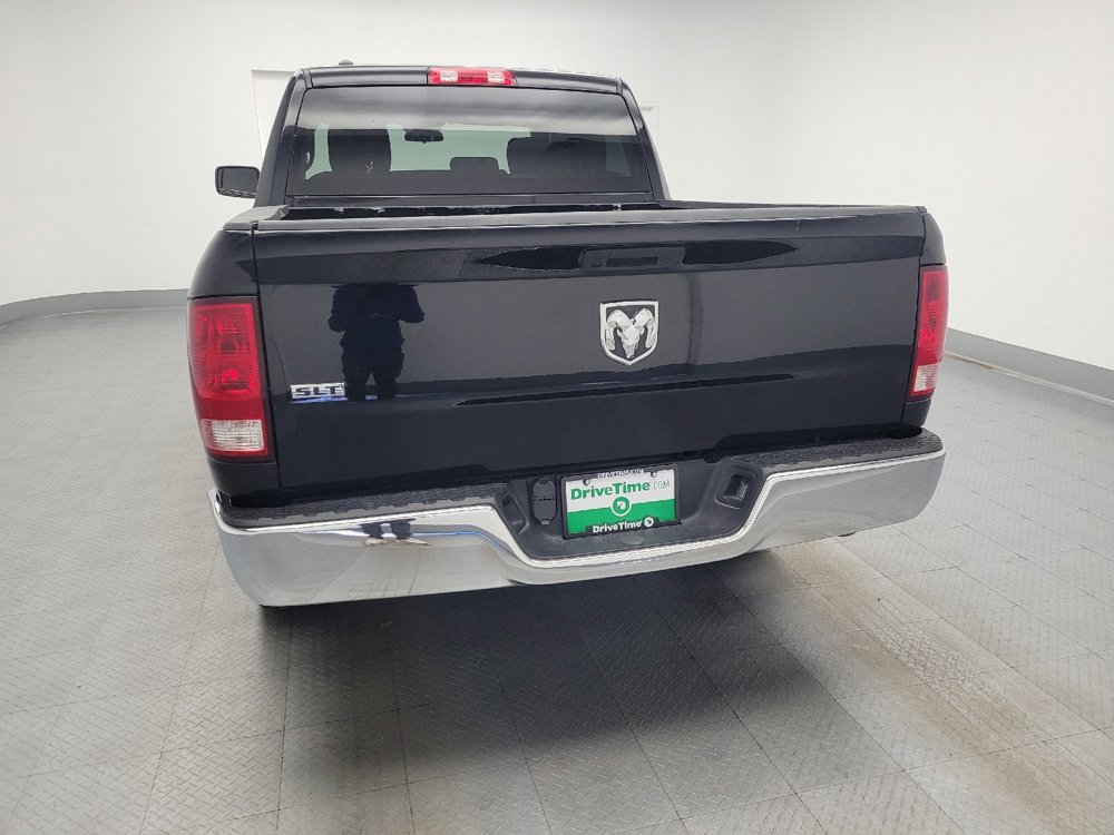 Used 2022 RAM 1500 Classic SLT image 6