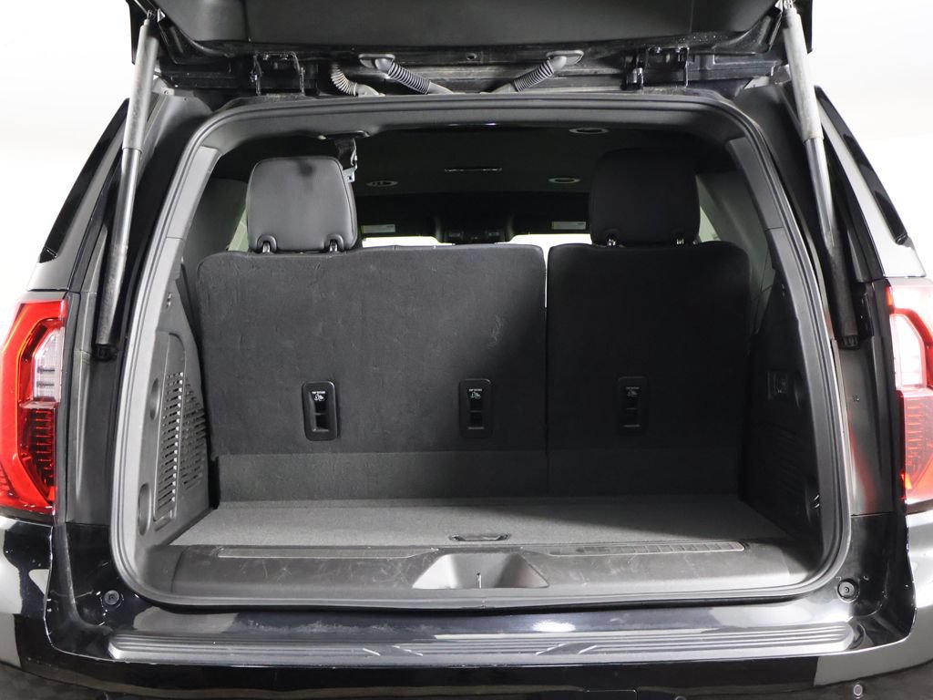 Used 2025 GMC Yukon Denali AWD/4WD image 24