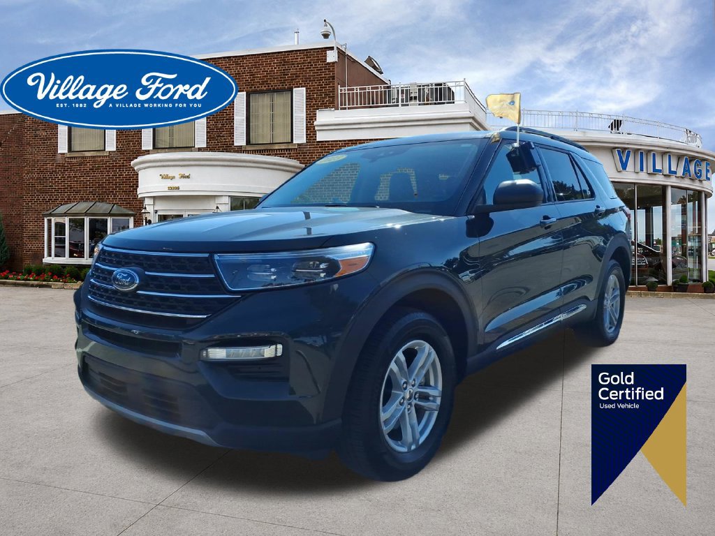 Certified 2023 Ford Explorer XLT w/ Equipment Group 202A