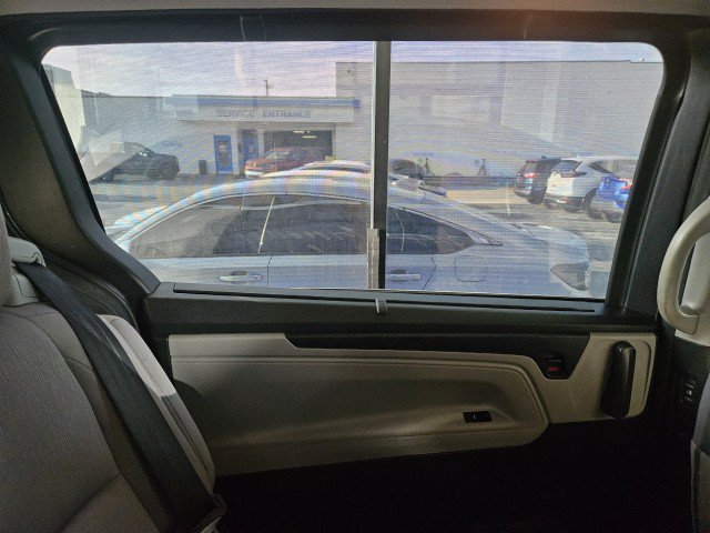Used 2018 Honda Odyssey EX image 18