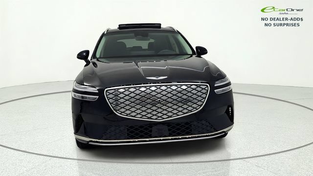 Used 2025 Genesis Electrified GV70 w/ Prestige Package AWD/4WD image 3