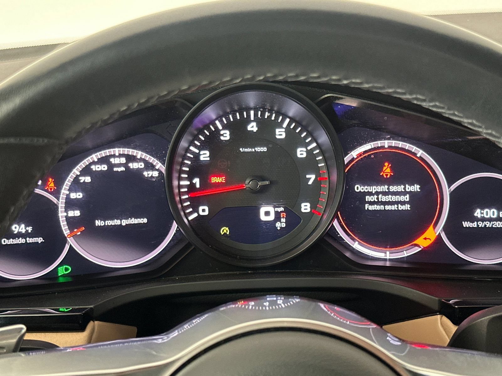 Certified 2023 Porsche Cayenne AWD/4WD image 23