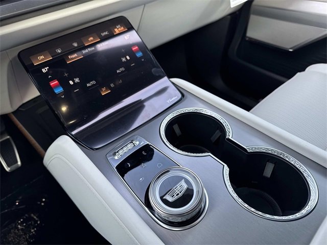 New 2026 Cadillac Vistiq Sport image 22