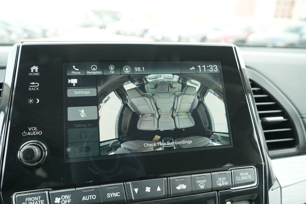 Used 2023 Honda Odyssey Elite image 44