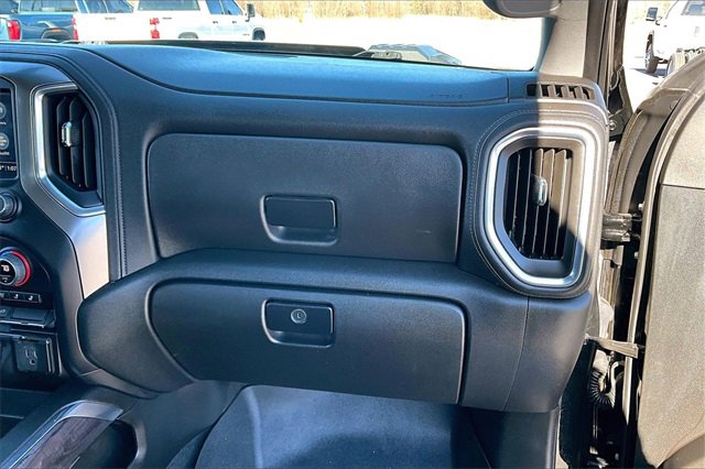 Used 2022 Chevrolet Silverado 3500 LTZ image 27