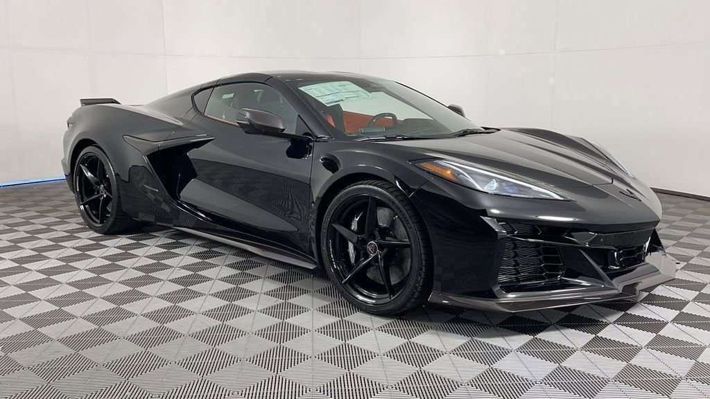 New 2025 Chevrolet Corvette E-Ray w/ ZER Performance Package image 2