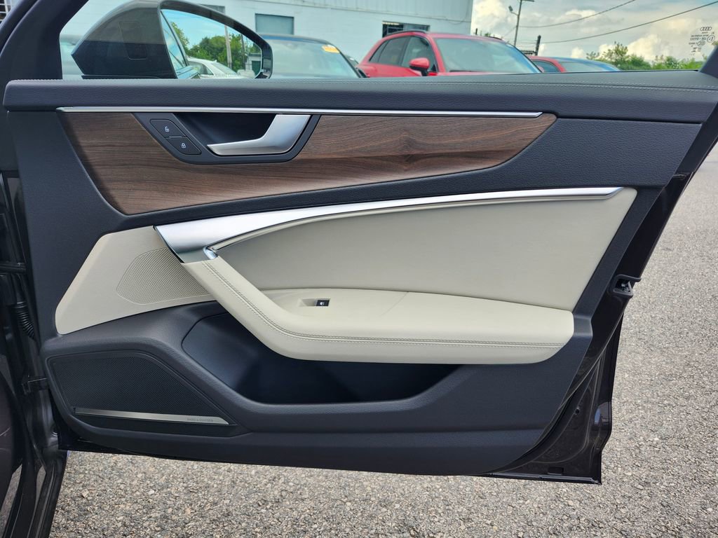 New 2025 Audi A6 Premium Plus image 24