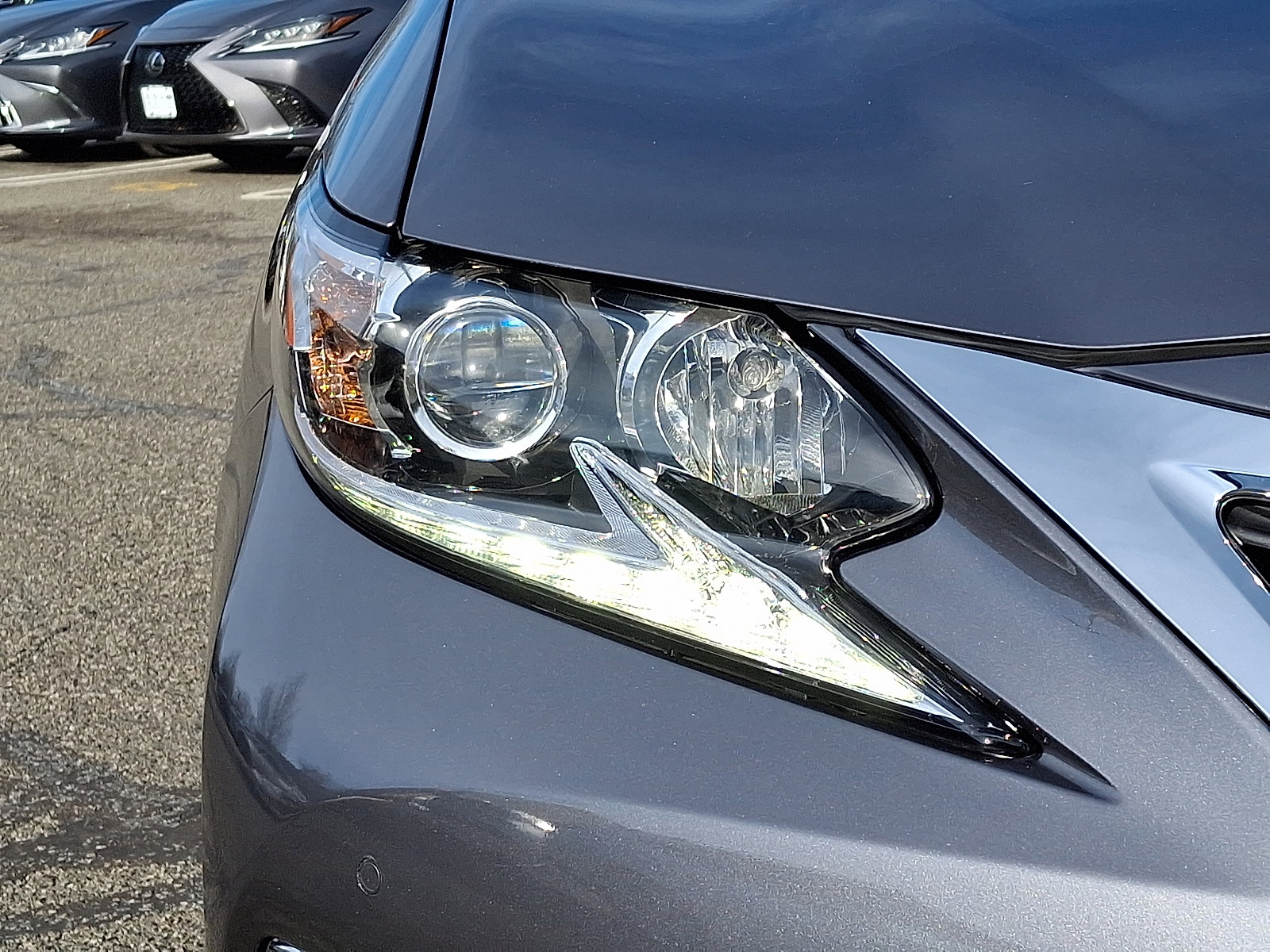 Used 2018 Lexus ES 350 w/ Navigation System Package image 9