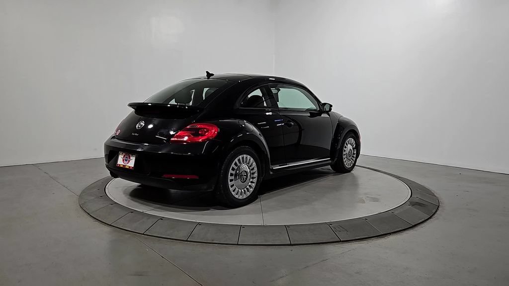 Used 2016 Volkswagen Beetle 1.8T FWD image 5