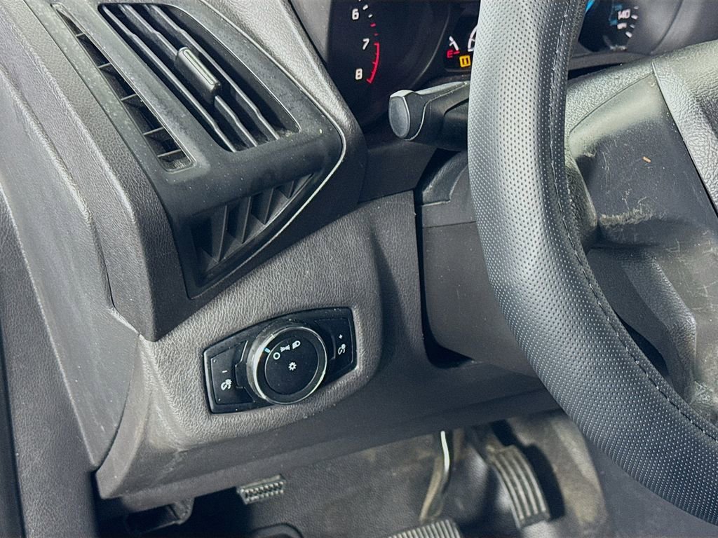 Used 2017 Ford Transit Connect XL image 10