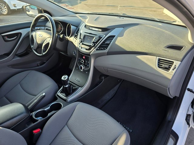 Used 2016 Hyundai Elantra Sport image 14