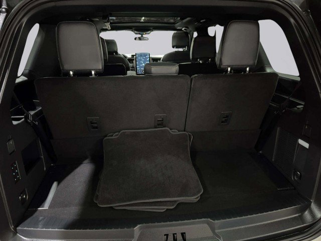 Used 2023 Ford Expedition Platinum image 54
