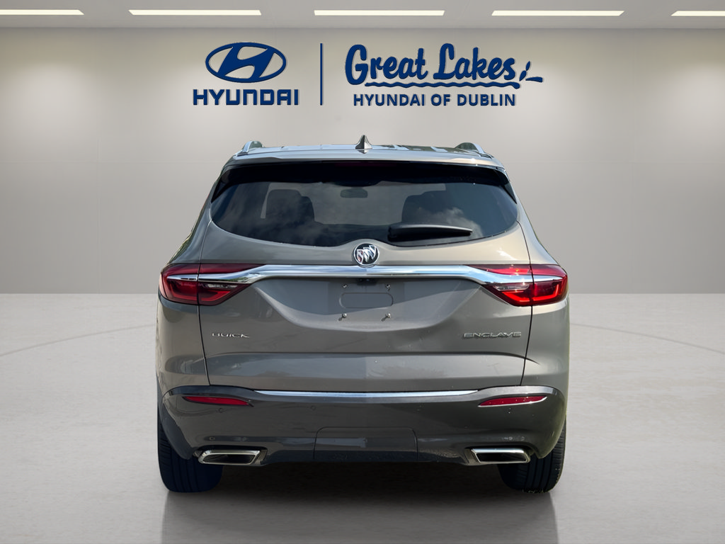 Used 2018 Buick Enclave Avenir w/ Trailering Package FWD image 4