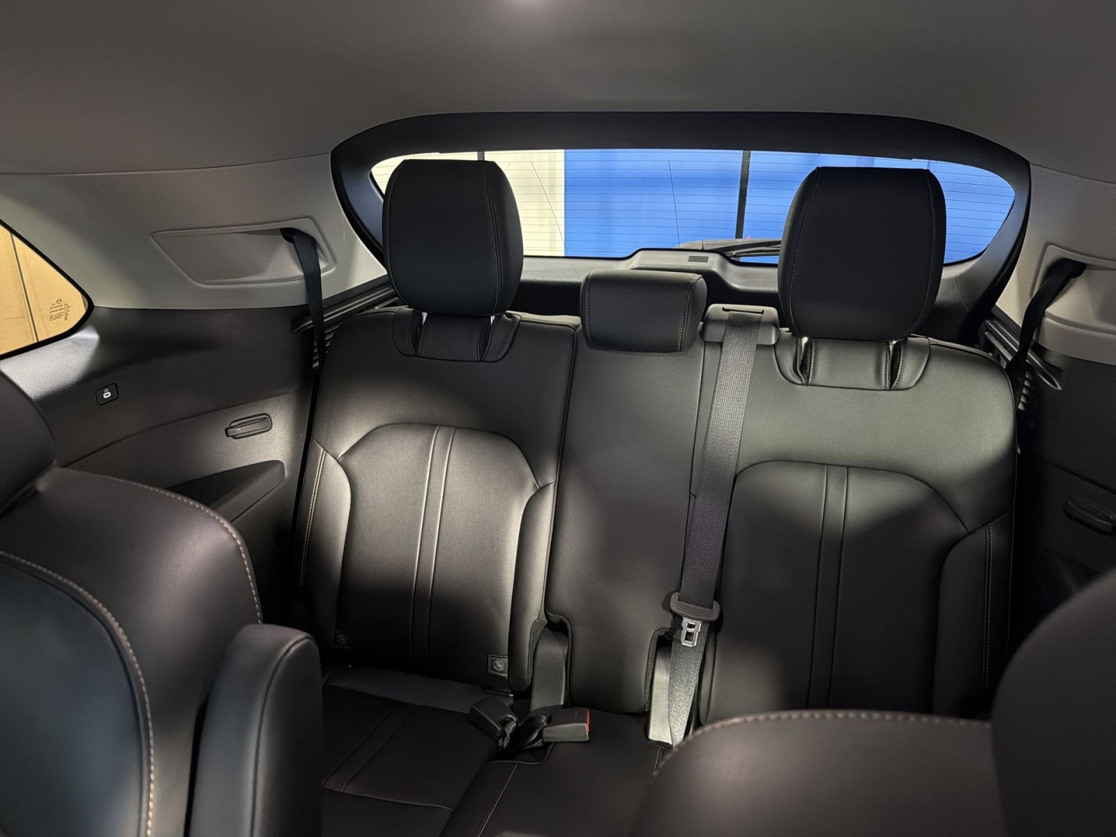 Used 2024 MAZDA CX-90 Plug-In Hybrid w/ Preferred AWD/4WD image 33