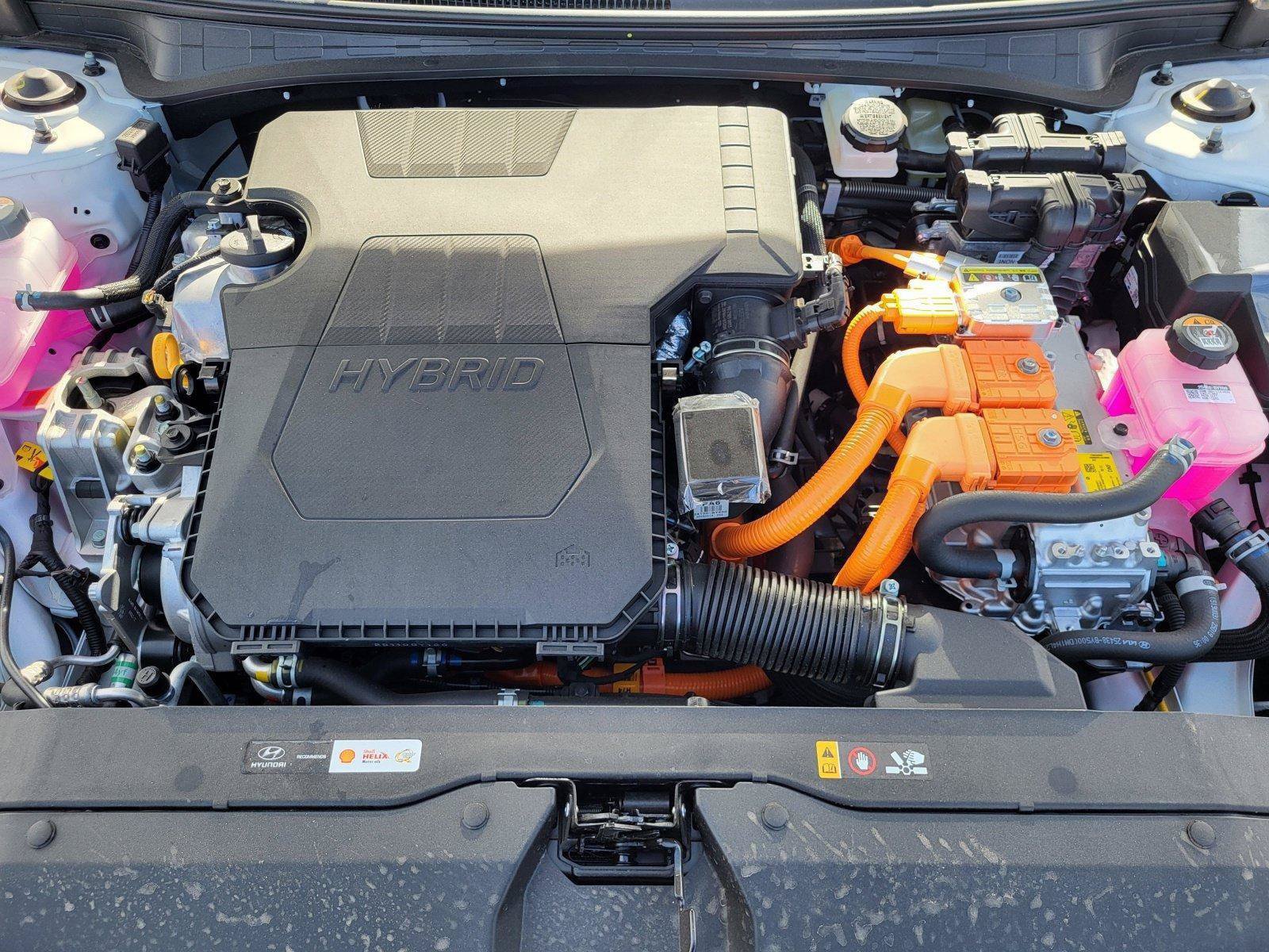 New 2025 Hyundai Elantra SEL FWD image 33
