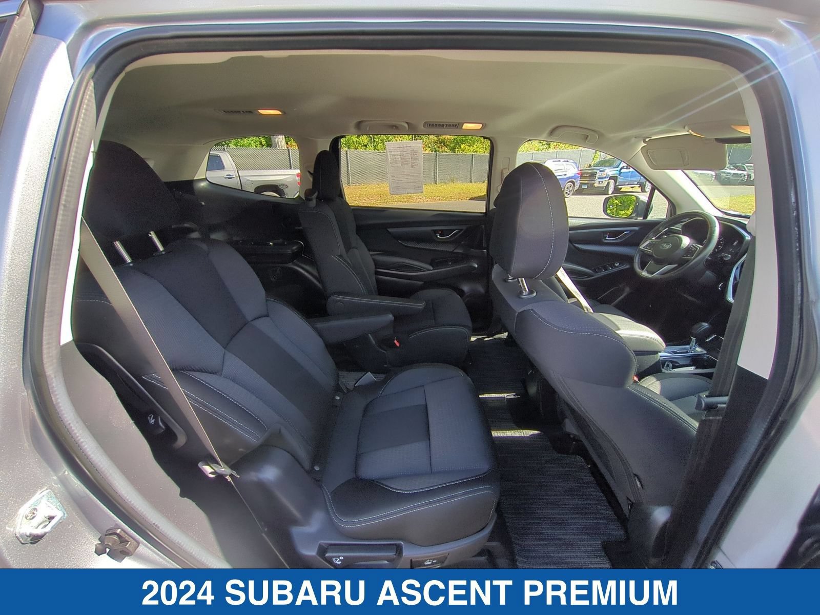 Certified 2024 Subaru Ascent Premium w/ Convenience Package AWD/4WD image 35