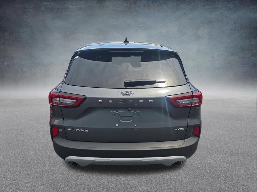 Used 2025 Ford Escape Active AWD/4WD image 5