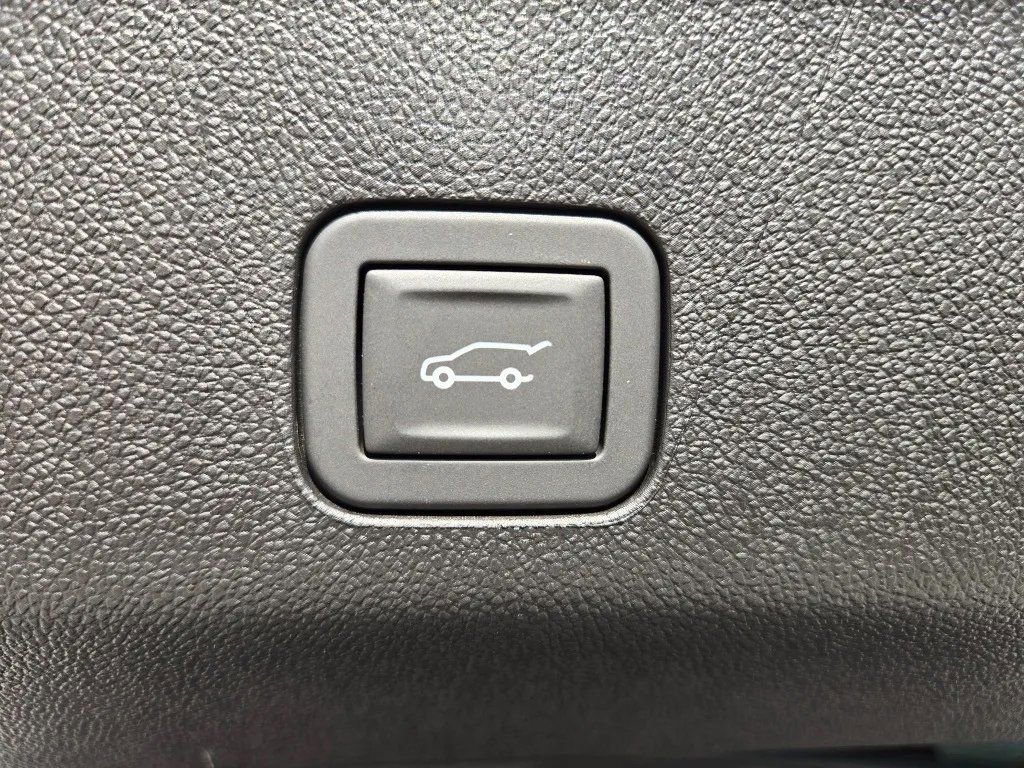 New 2026 Chevrolet Tahoe Premier image 33