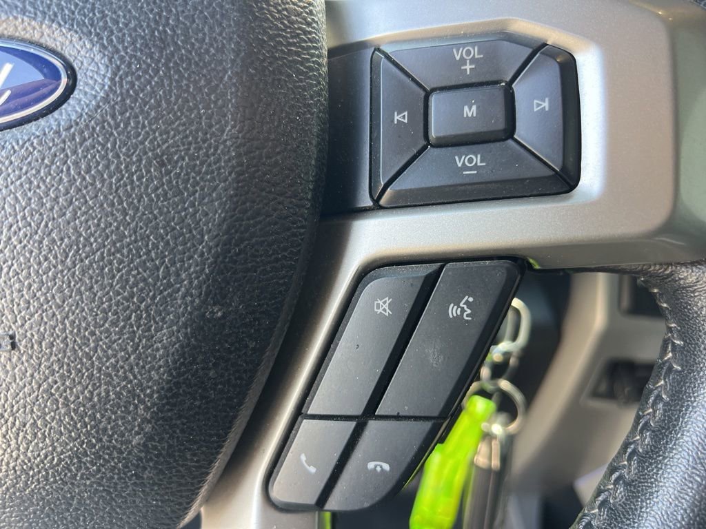Used 2020 Ford F350 Lariat w/ Chrome Package image 14
