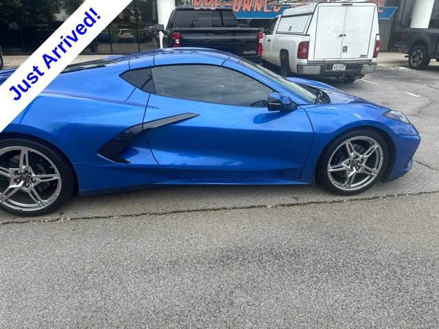 Used 2022 Chevrolet Corvette Stingray Preferred Cpe w/ 2LT RWD image 2