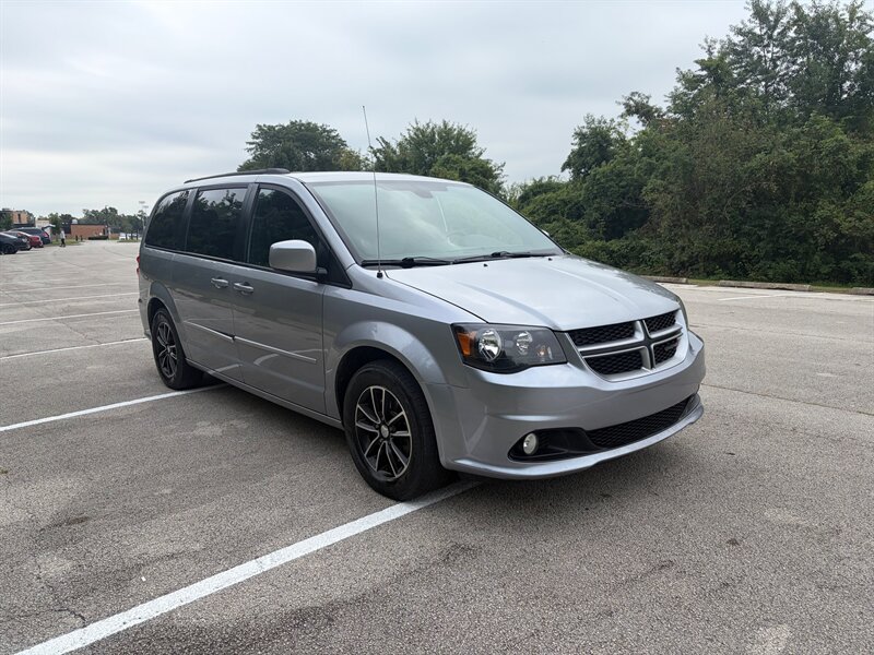 Used 2018 Dodge Grand Caravan GT FWD image 7