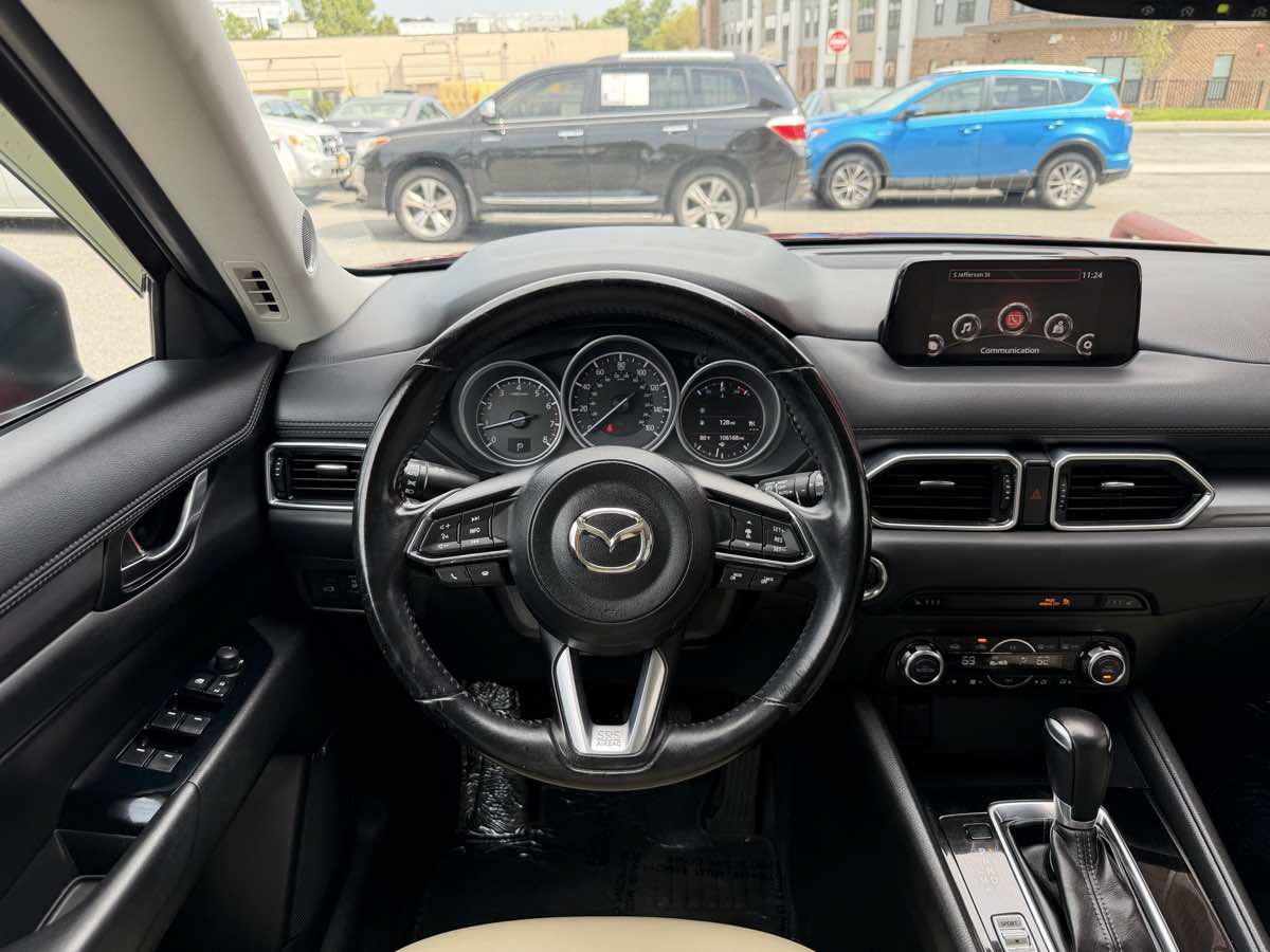 Used 2018 MAZDA CX-5 Touring w/ Preferred Equipment Package FWD image 14