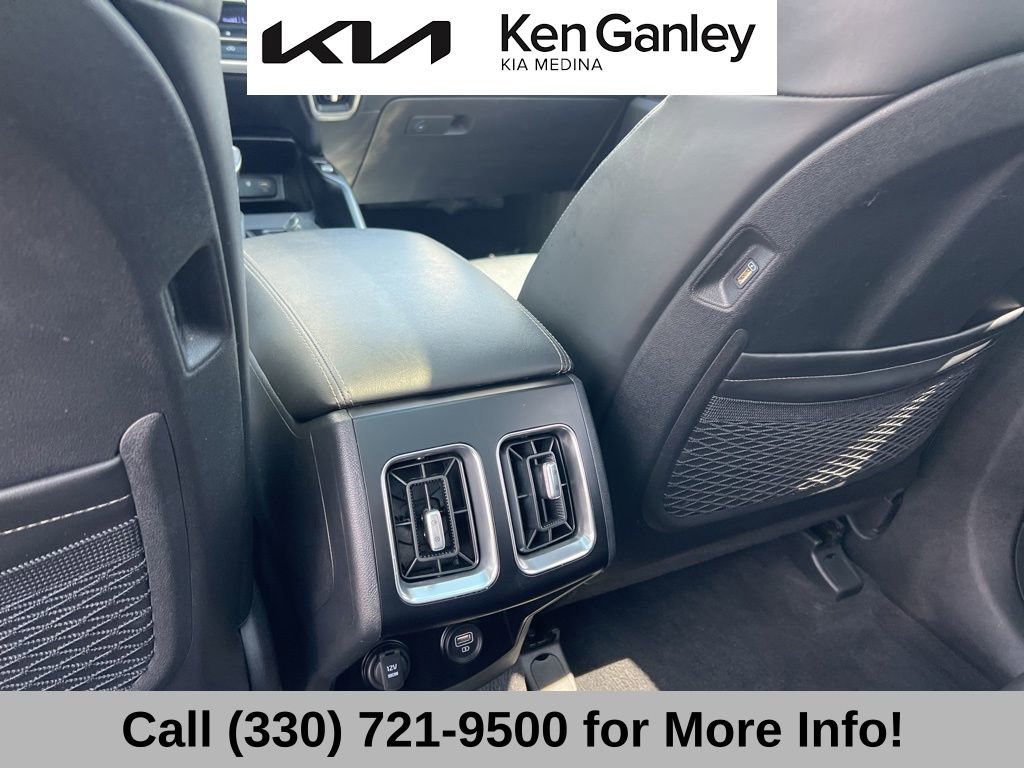 Certified 2023 Kia Sorento S w/ Panoramic Sunroof Package FWD image 45