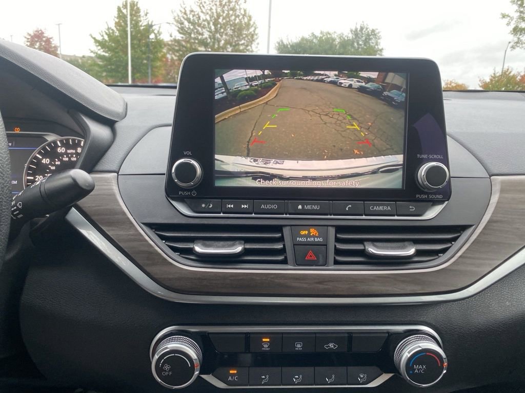 Used 2023 Nissan Altima 2.5 SV image 22