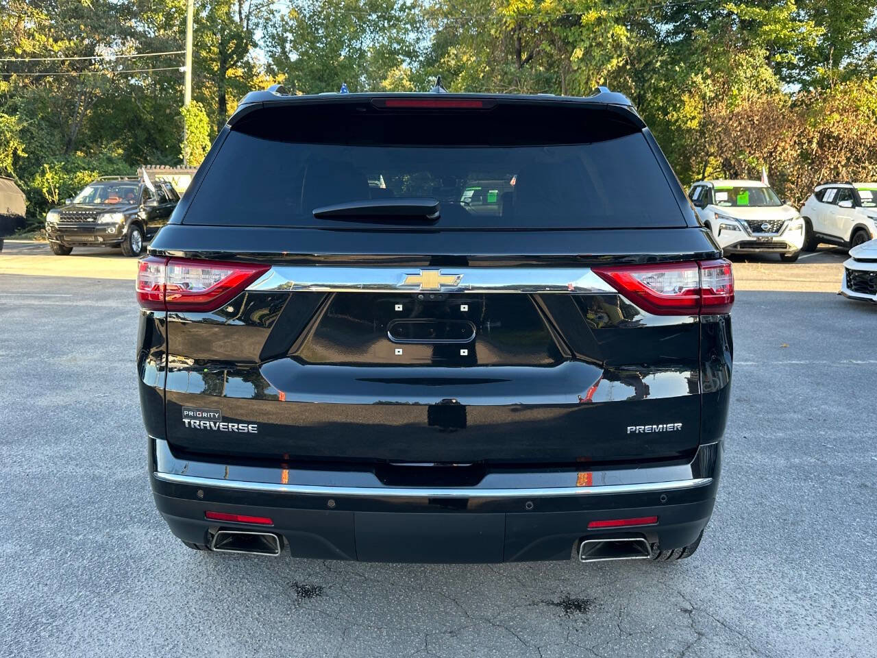 Used 2021 Chevrolet Traverse Premier image 9