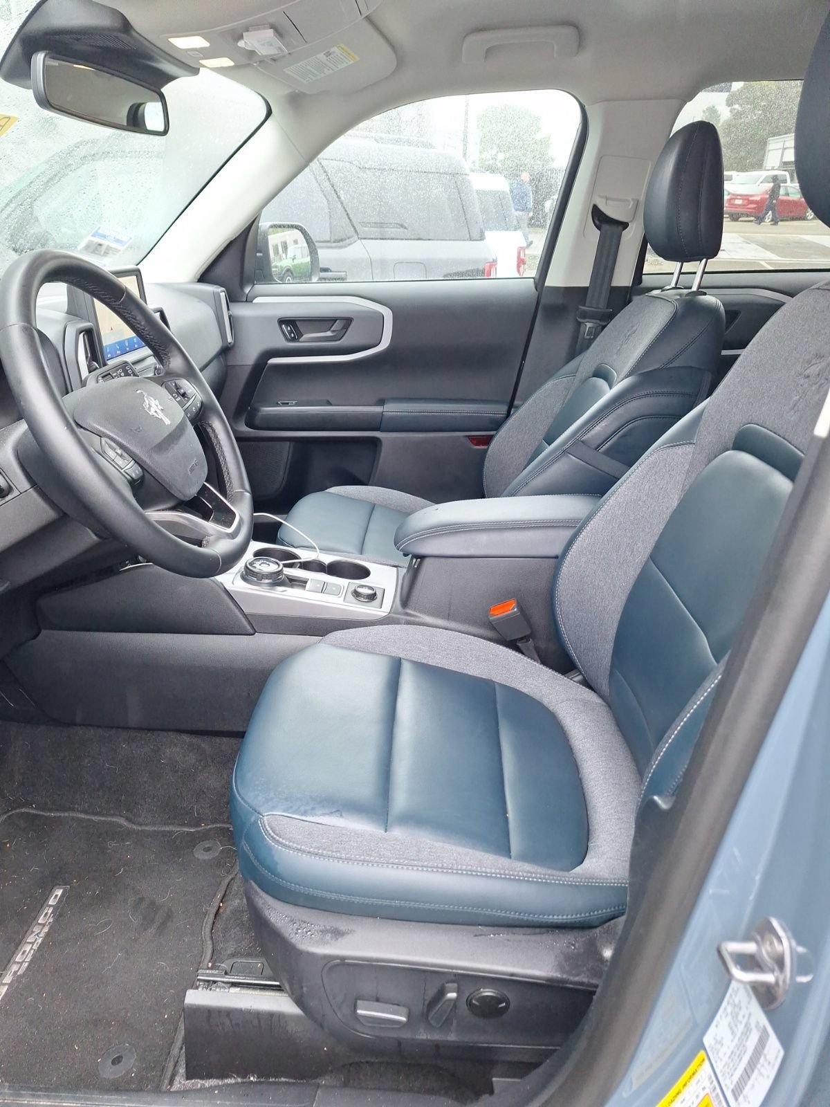 Used 2024 Ford Bronco Sport Outer Banks w/ Tech Package AWD/4WD image 11
