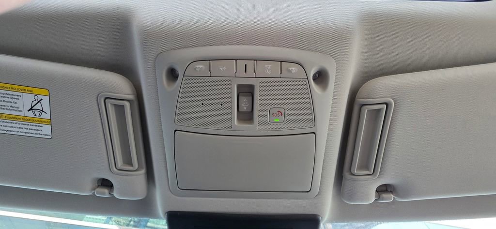 Used 2024 Nissan Armada SL w/ Captain's Chairs Package image 34