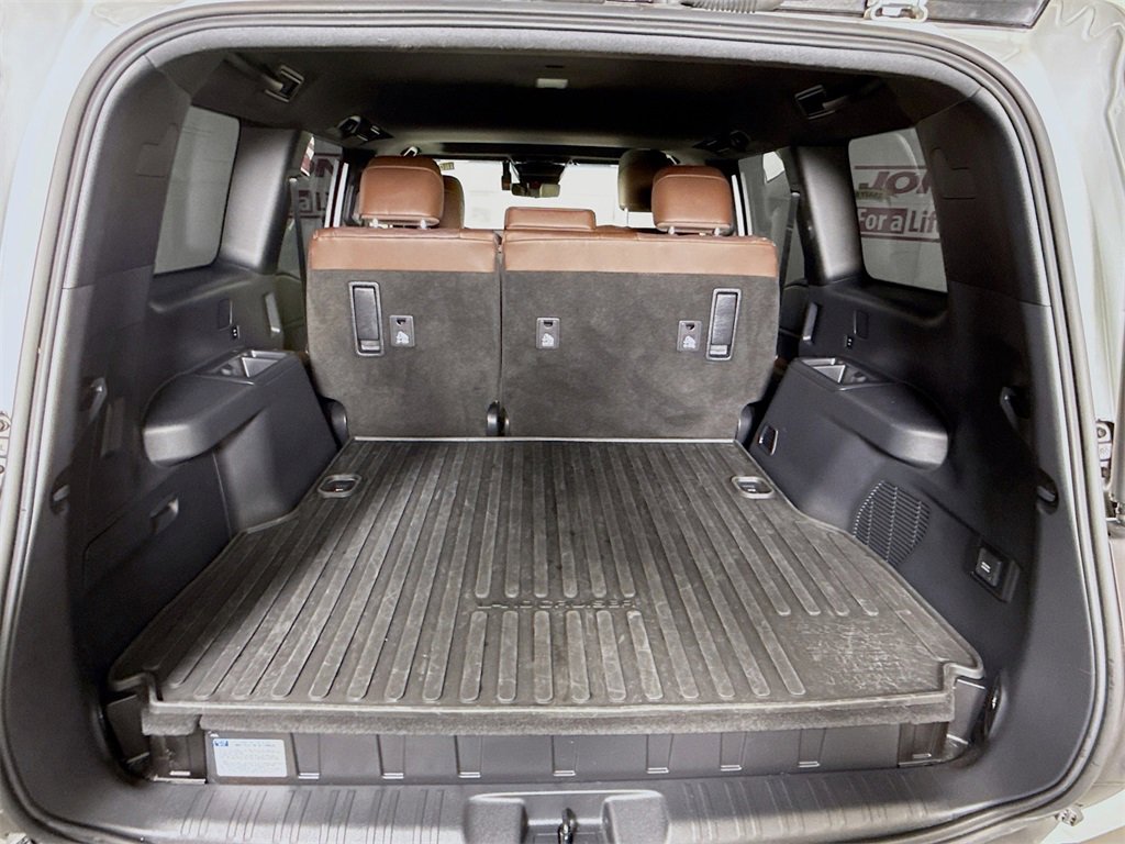 Used 2024 Toyota Land Cruiser image 31