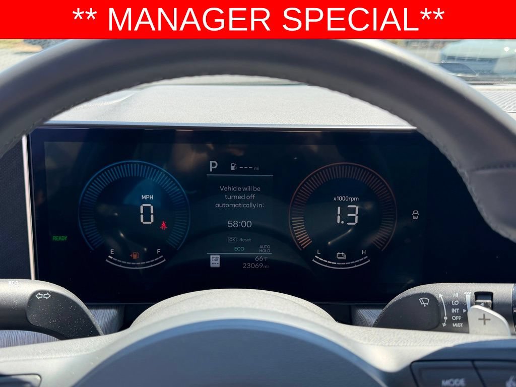 Used 2025 Hyundai Sonata SEL FWD image 17