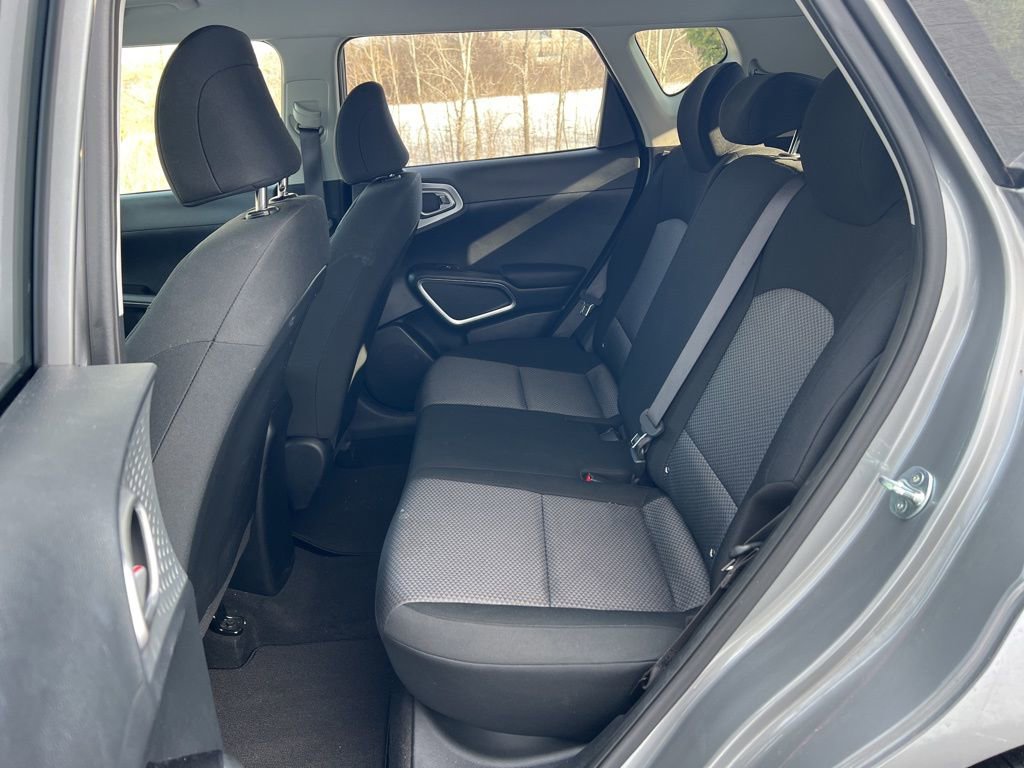 Used 2025 Kia Soul LX w/ LX Technology Package image 26