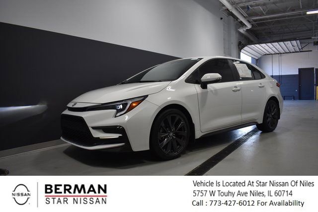 Used 2025 Toyota Corolla SE image 1