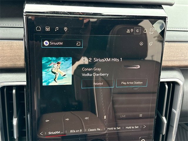 New 2026 GMC Acadia Denali Ultimate w/ LPO, Floor Liner Package image 16